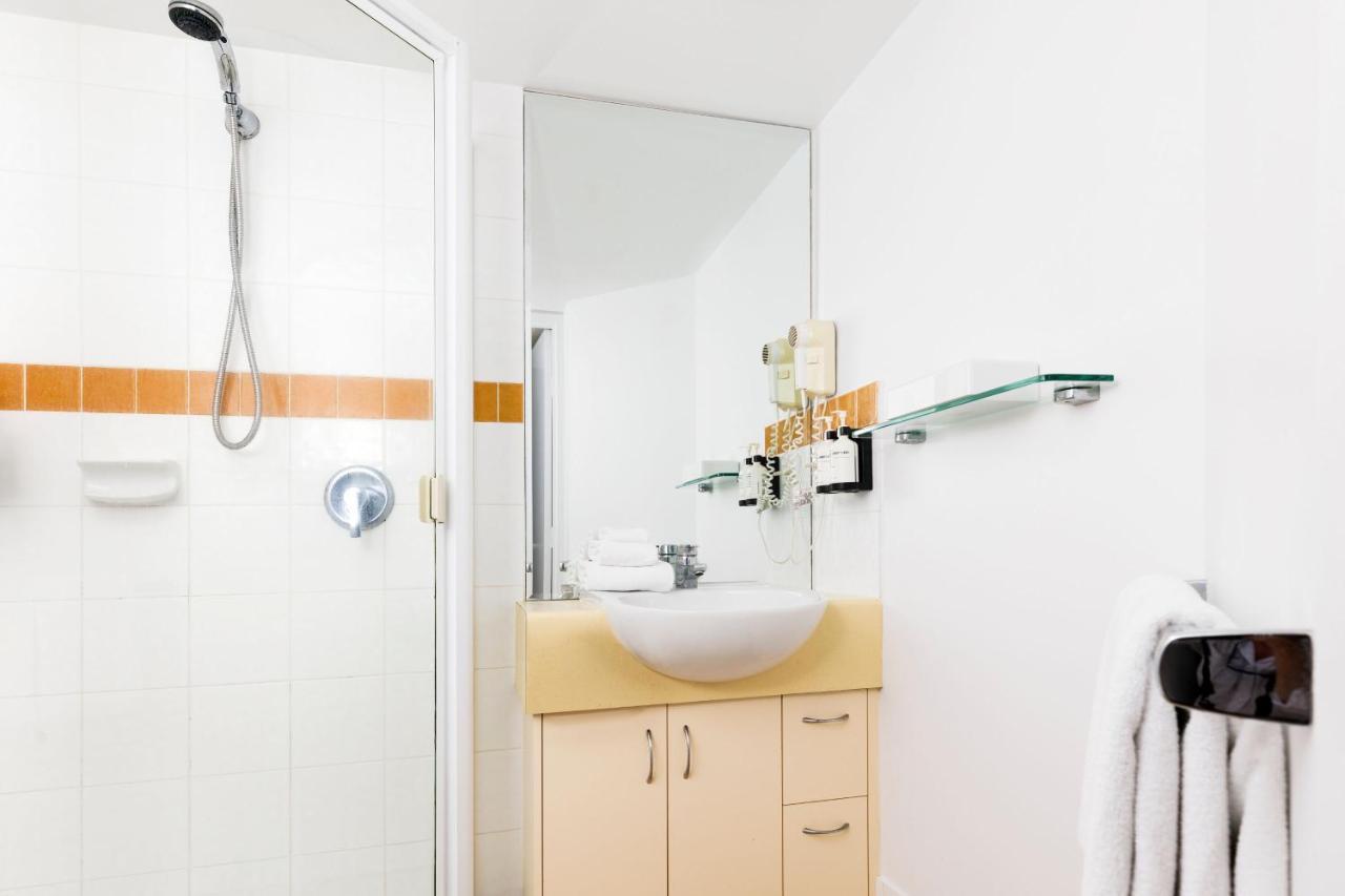 Aparthotel Breakfree Alexandra 3*